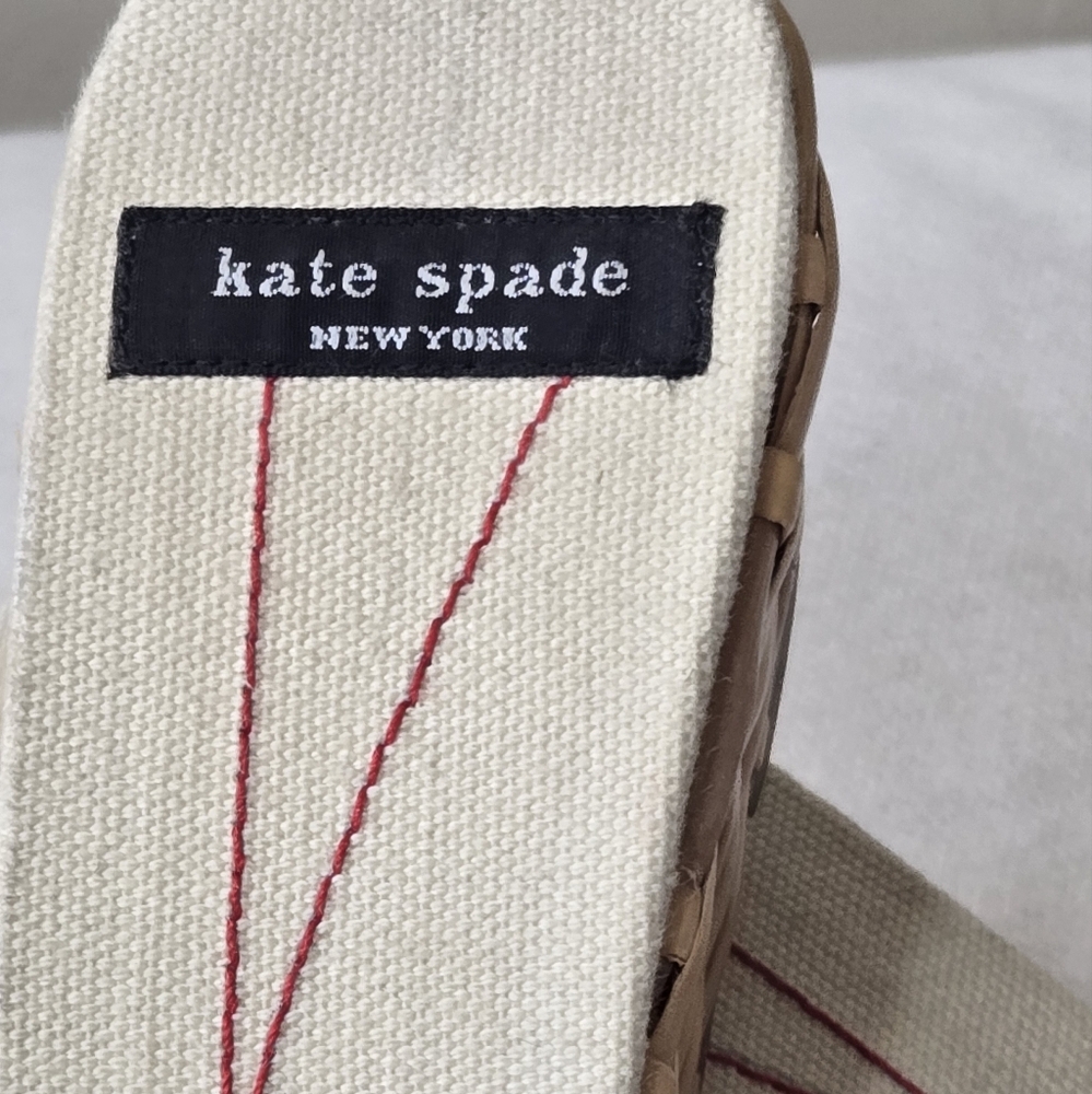 Kate Spade Red and Cream Checkered Woven Wicker Espadrilles Wedge Sandals 8B - Picture 3 of 10